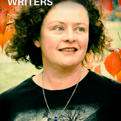 Image of Tina Shaw announcing NZSA Shaw Writer's Award